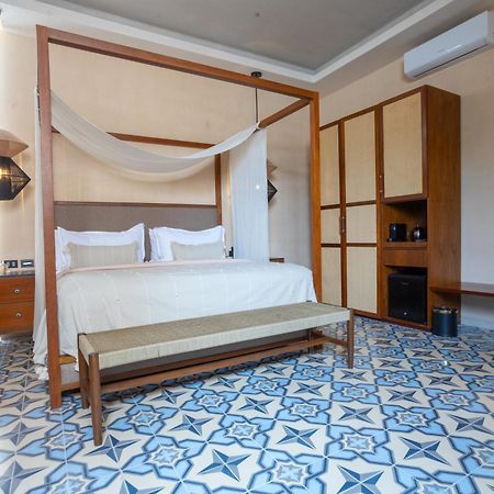 Adoro Hotel Boutique (Adults Only) Мерида Экстерьер фото